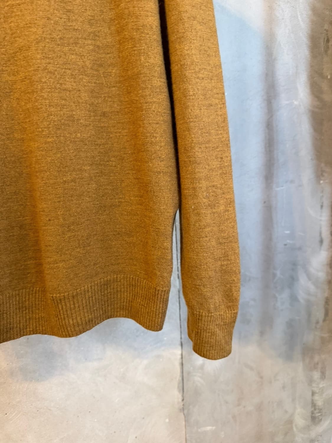 아페쎄 터틀넥 니트 100 상품이미지5