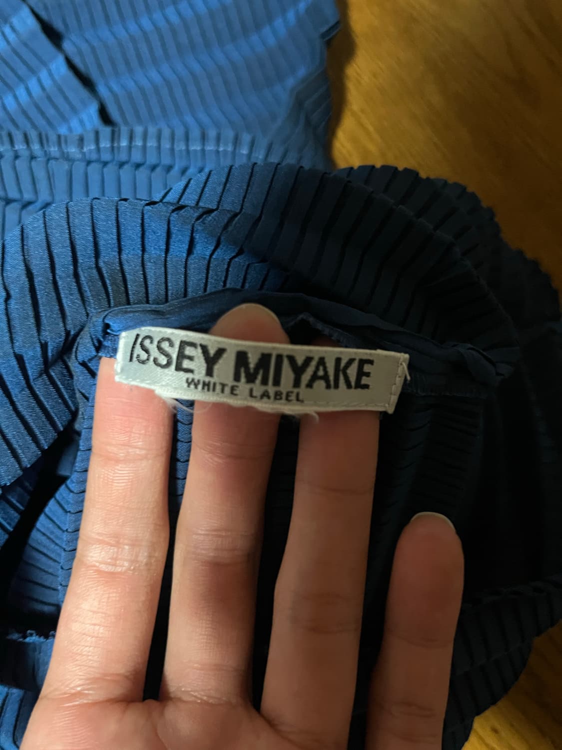 이세이미야케 플리츠 셔츠 상품이미지3