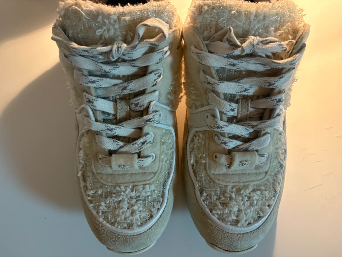 샤넬 트위드 스니커즈 아이보리 색상 37 상품이미지3