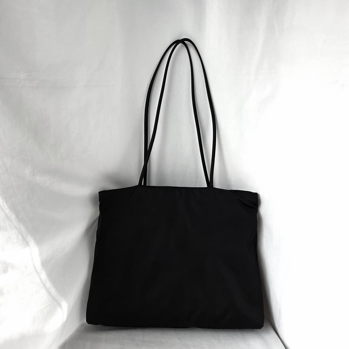 [정품 PRADA] 프라다 포코노 나일론 쇼퍼백 숄더백 라지 상품이미지3