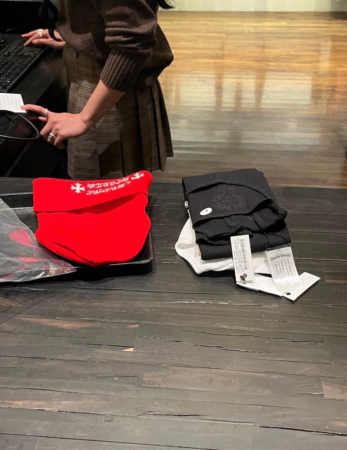 크롬하츠 레드 비니 급처 상품이미지4