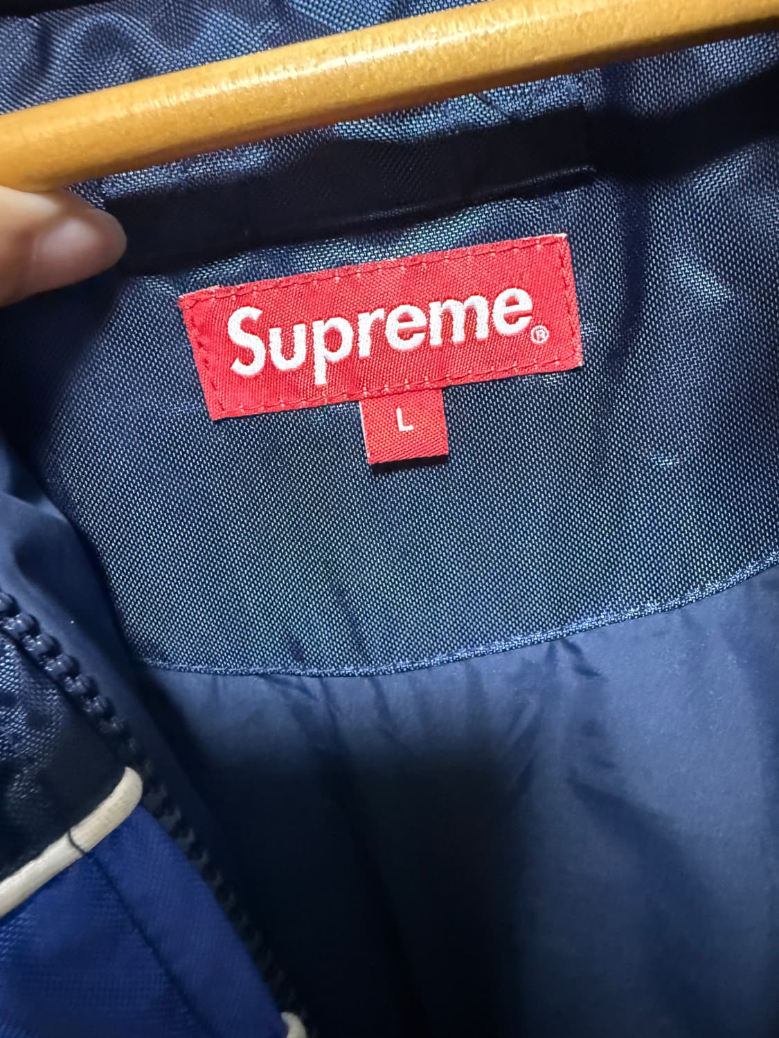 슈프림 스트라이프 푸퍼 패딩 L 상품이미지3