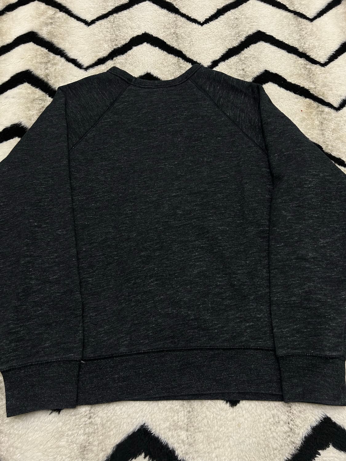 [M]나이키 헤리티지 크루 맨투맨/짙은챠콜/기모 상품이미지5