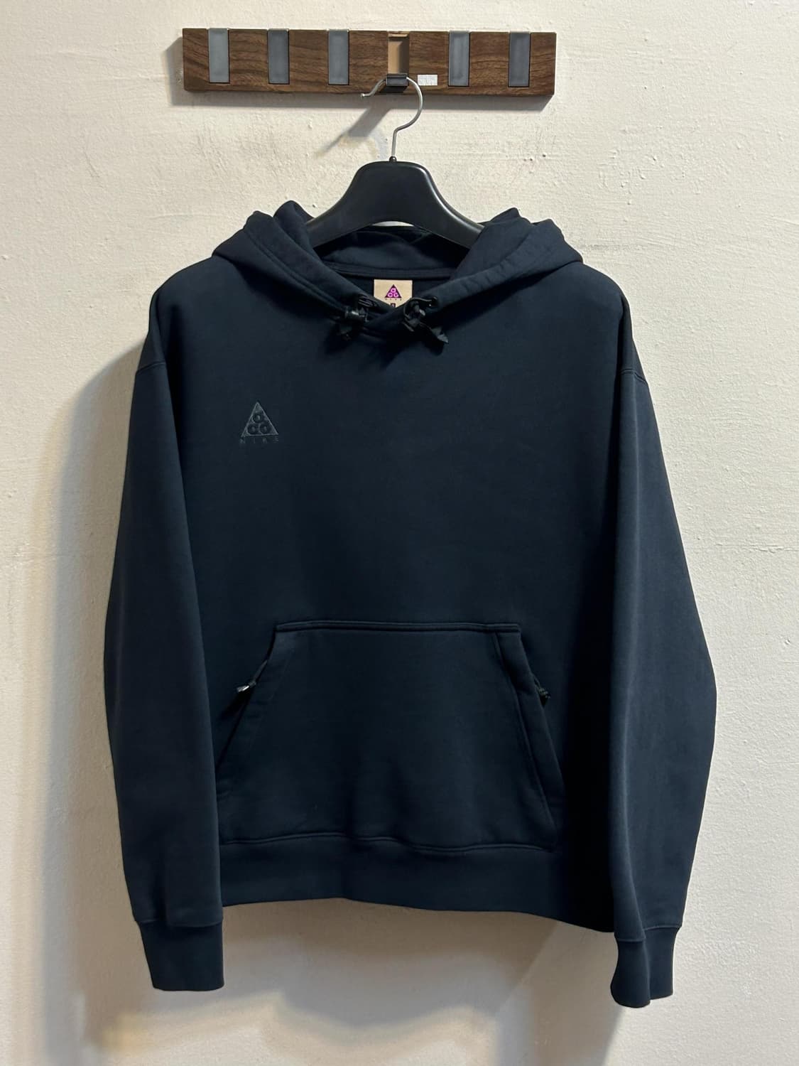 나이키 ACG 로고 후드티 상품이미지1