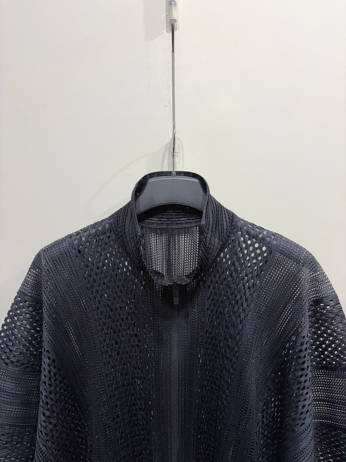 17SS 이세이미야케 플리츠 플리즈 메쉬 하프 집업 자켓 상품이미지4