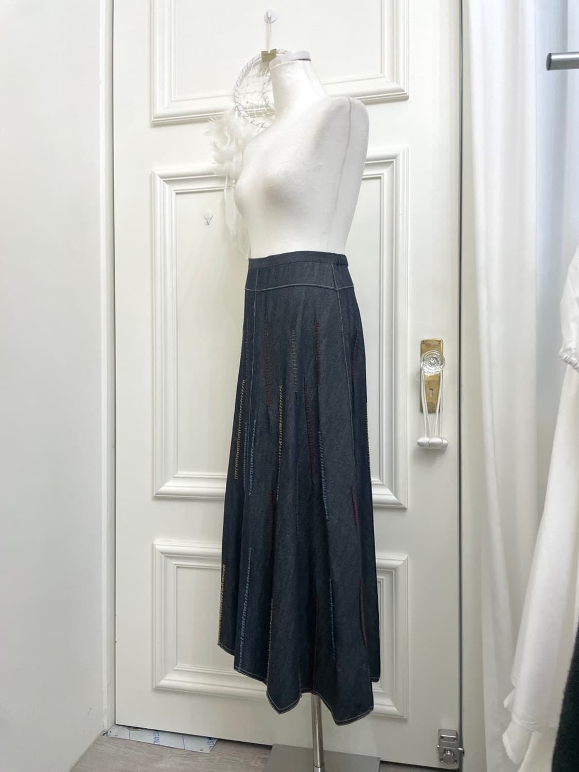 denim flare embroidery point long skirt 상품이미지2