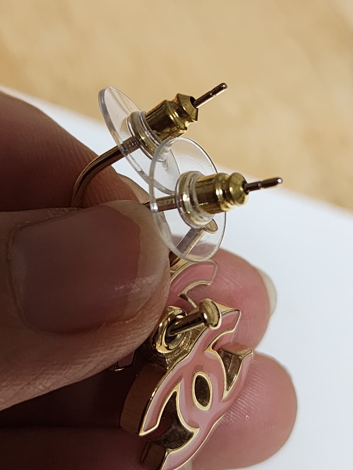 샤넬  CC로고 후프 귀걸이  상품이미지5