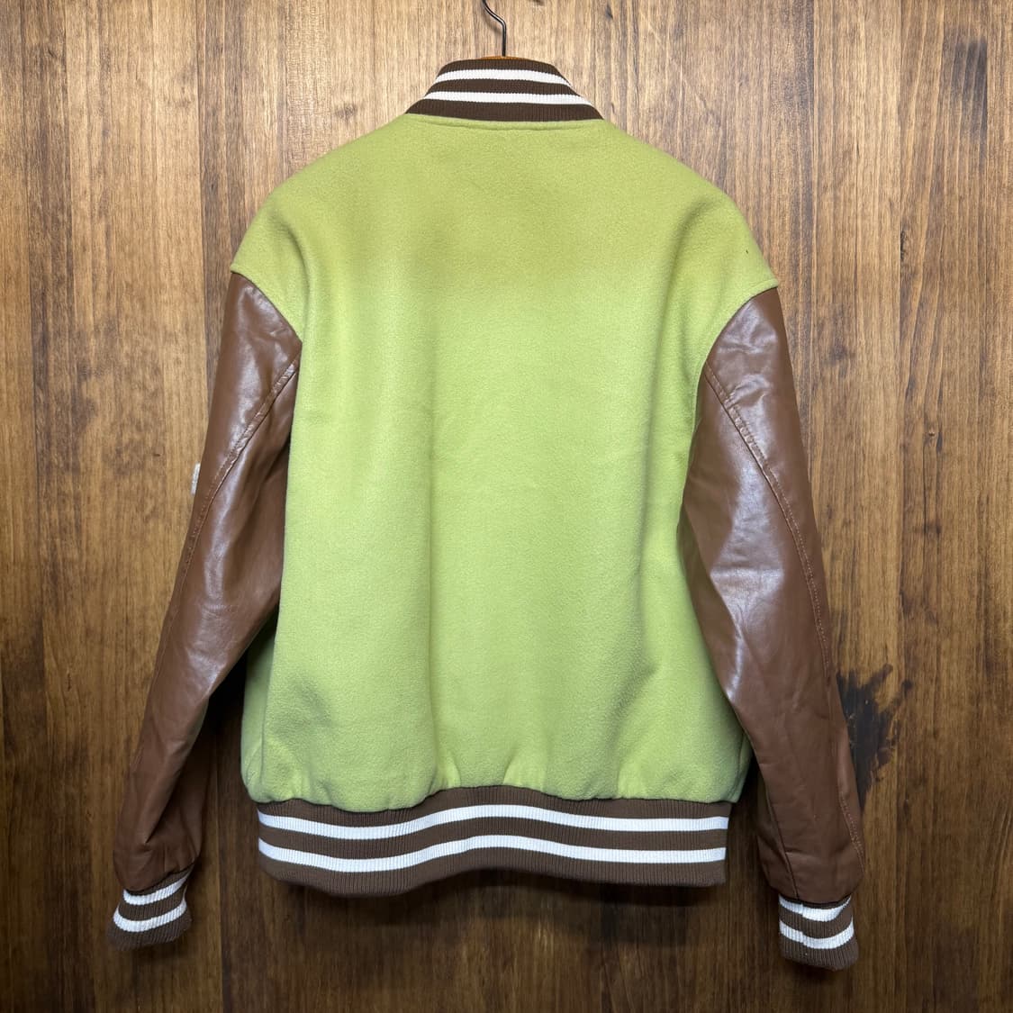 patch detail leather bomber jacket 상품이미지4