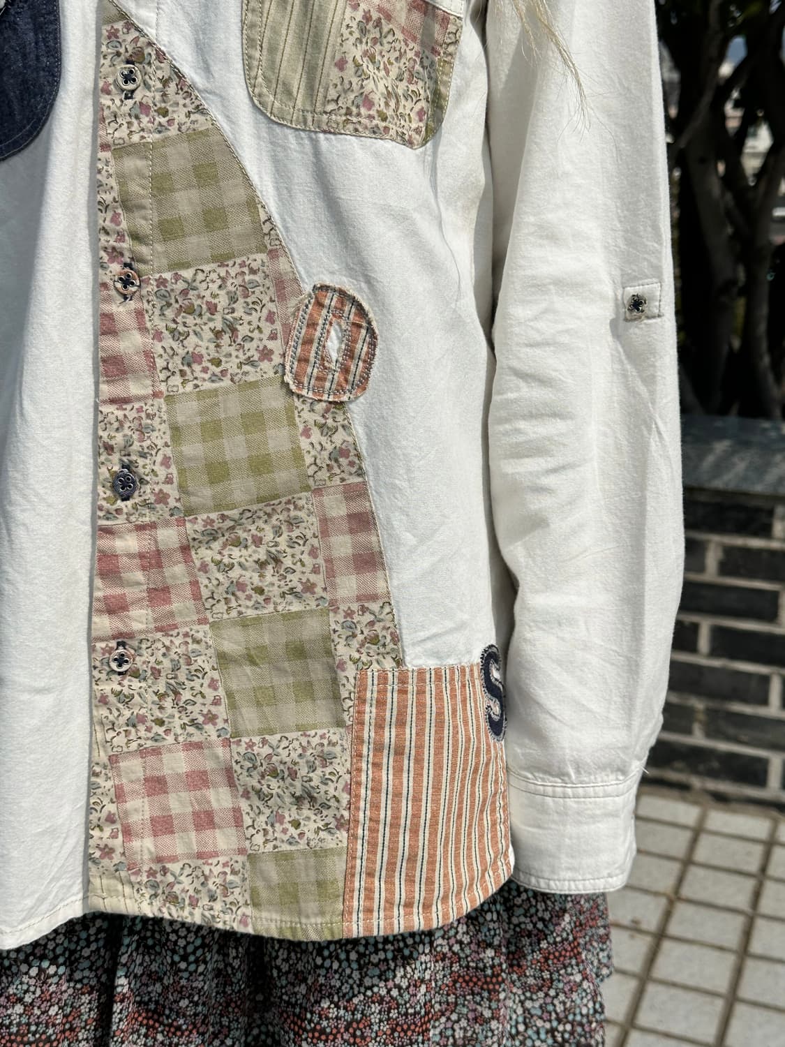 드럭스토어 패치워크 자수 셔츠 상품이미지4