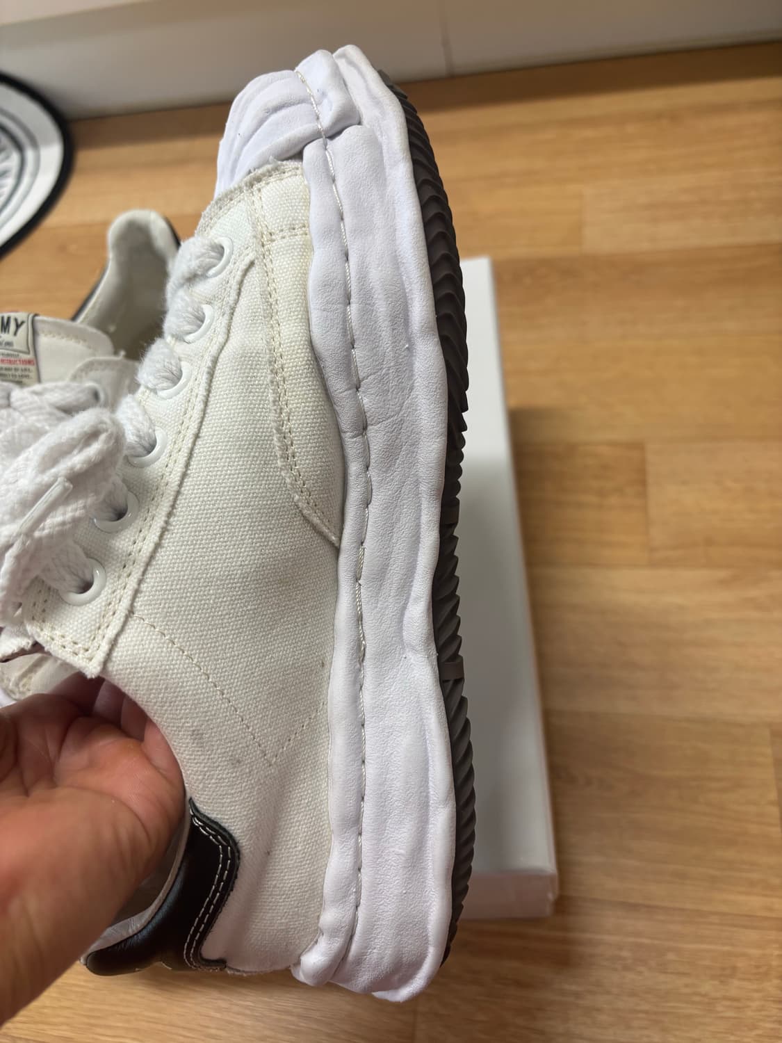 미하라야스히로 블레이키 화이트 40 판매합니다 상품이미지6