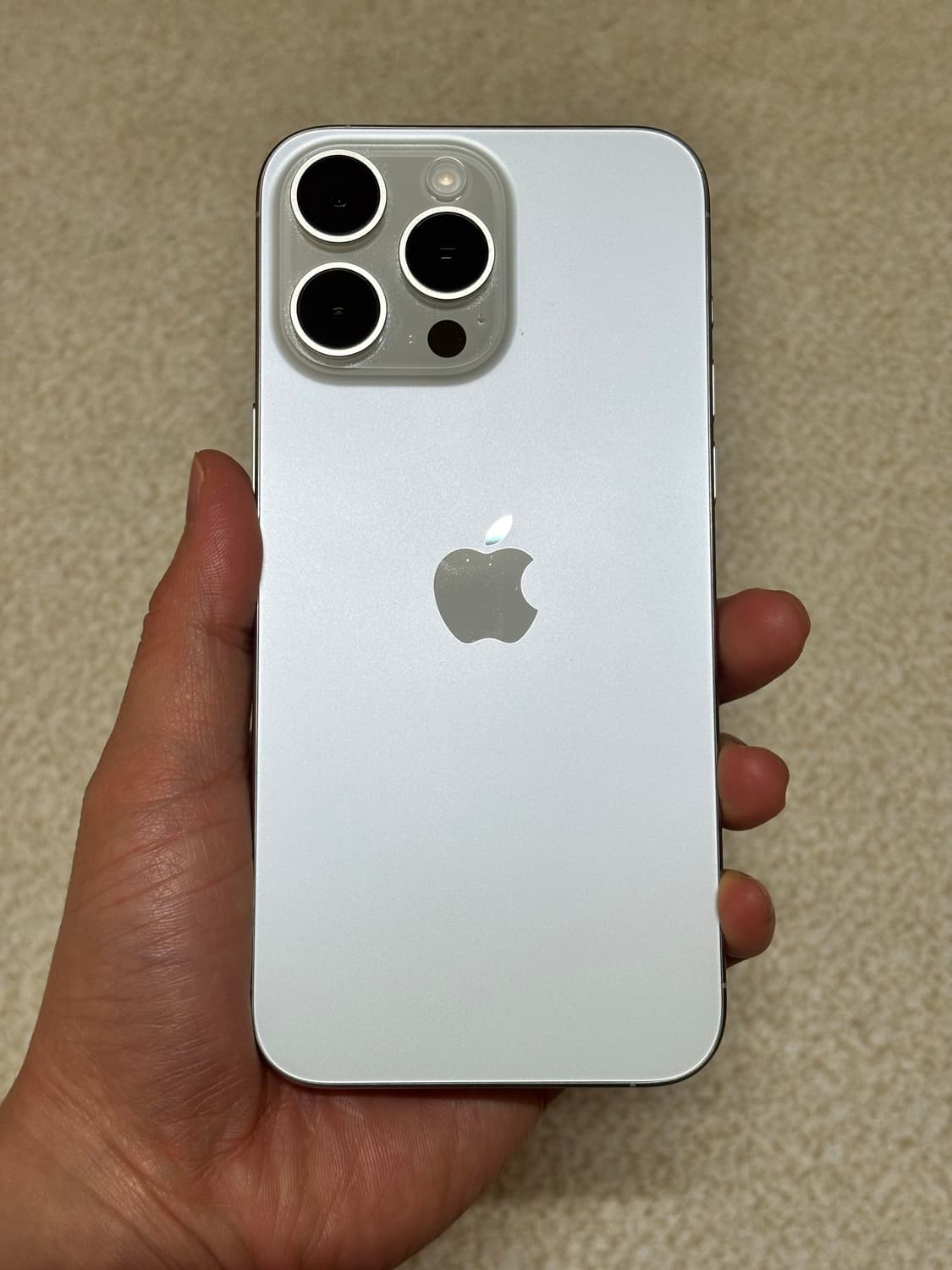 아이폰 15 프로 맥스 화이트티타늄 512기가 상품이미지1