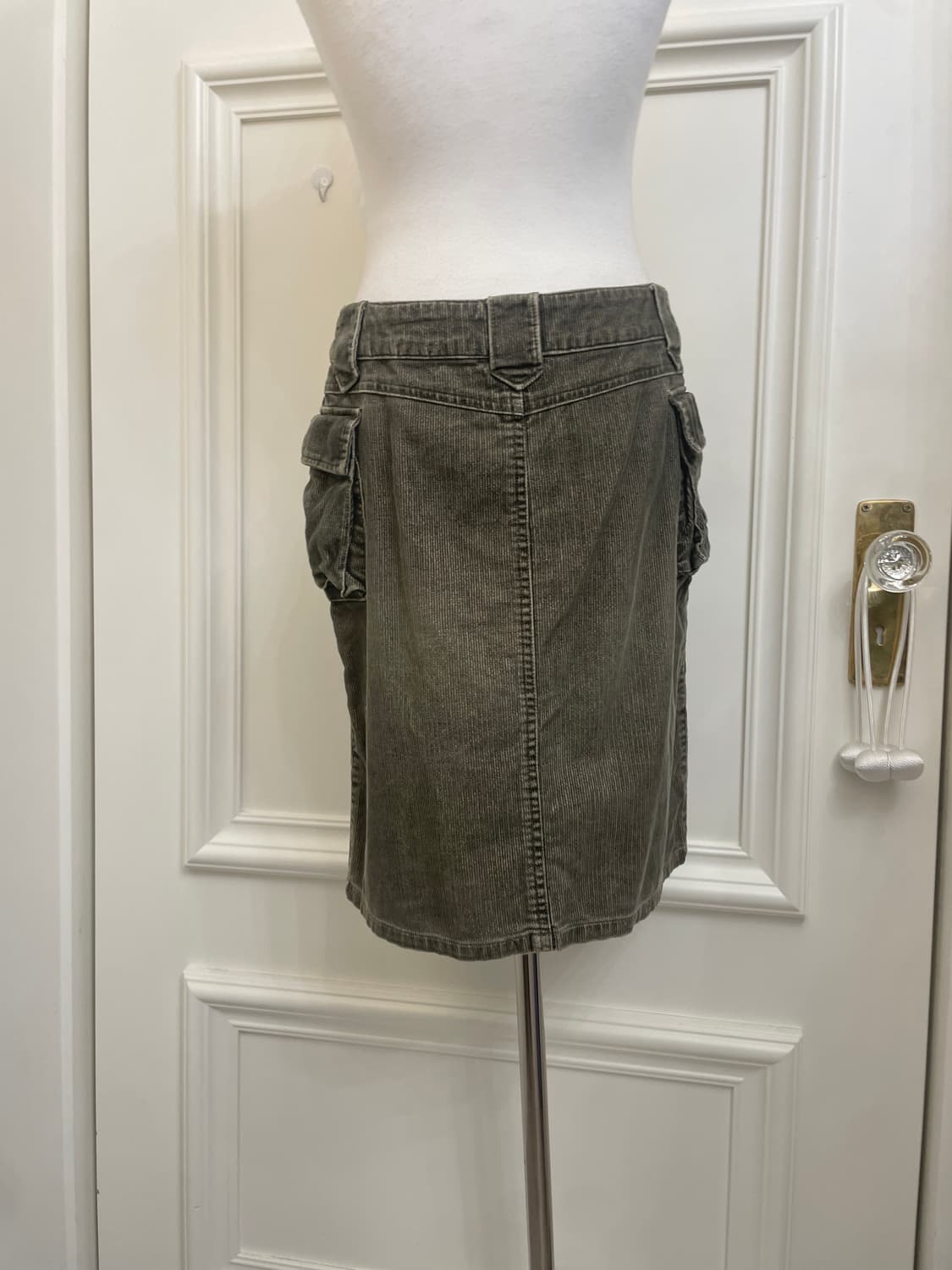 khaki corduroy pocket midi skirt 상품이미지4