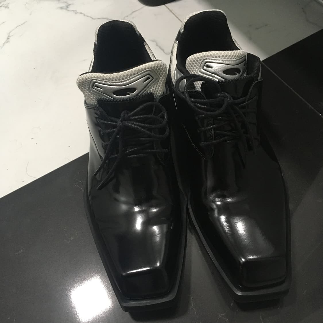 리매진- 하이브리드 더비 슈즈 "스타팅 블록" 구동화 43 상품이미지2