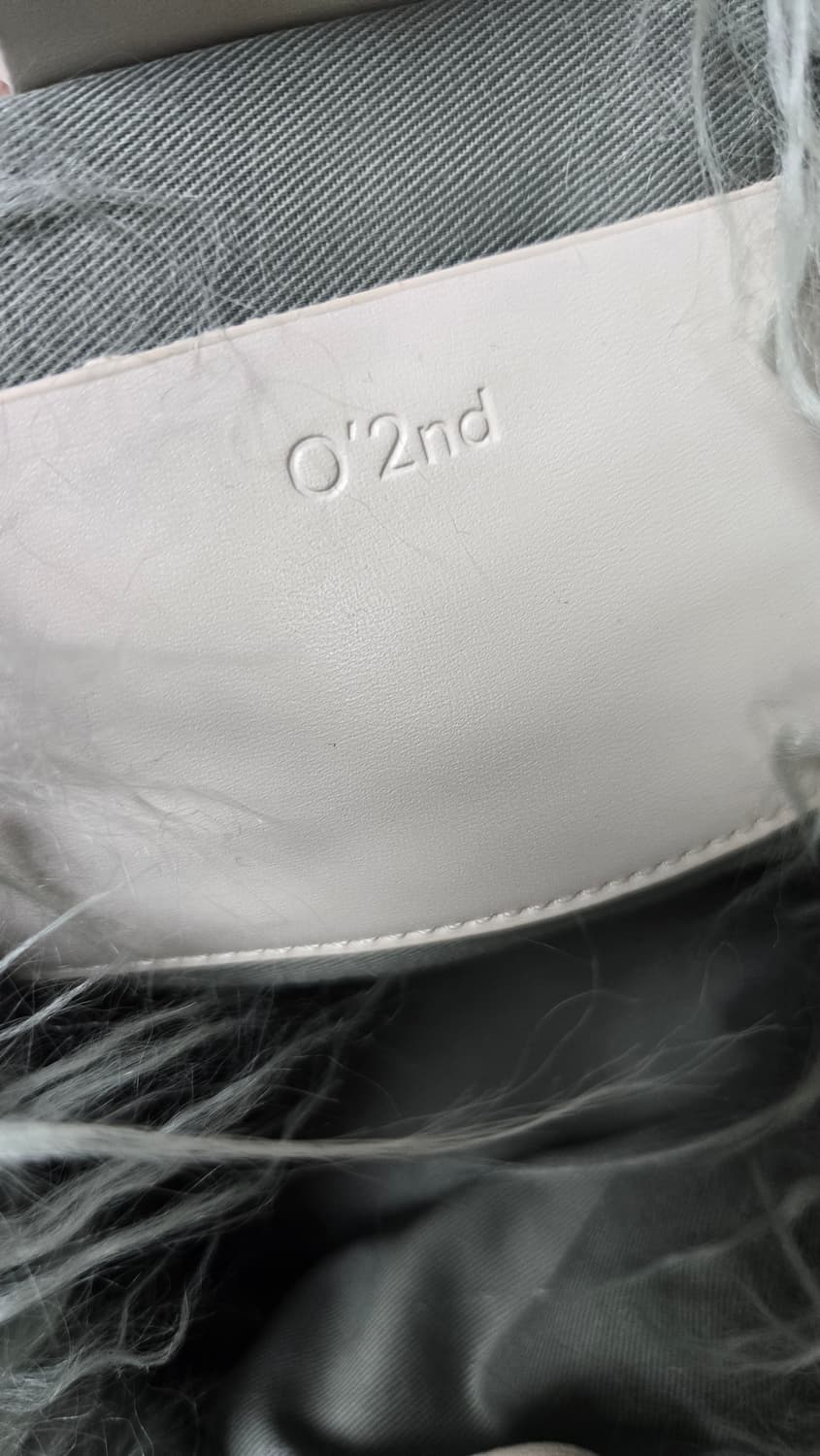 한섬 오즈세컨 페이크퍼 숄더백 상품이미지6