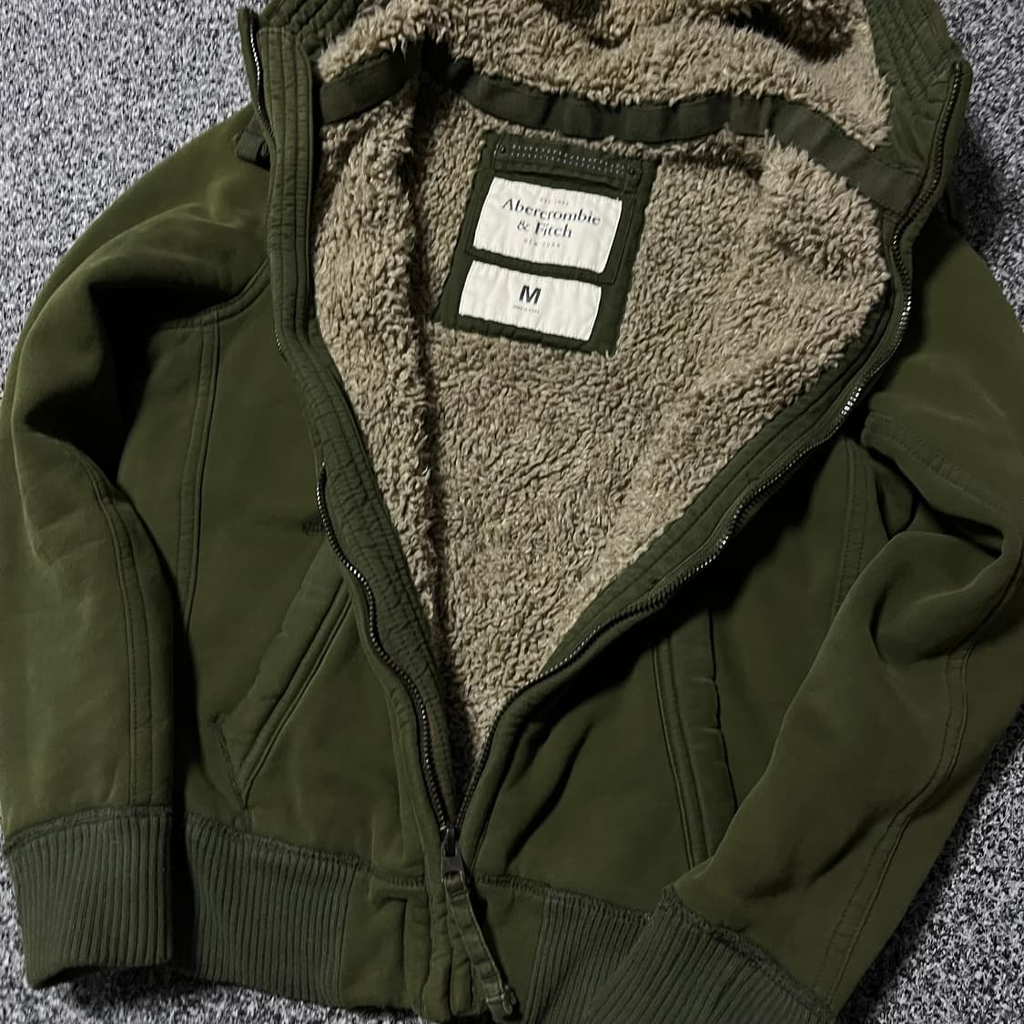 아베크롬비 울프죠 후드집업자켓 카키 상품이미지2