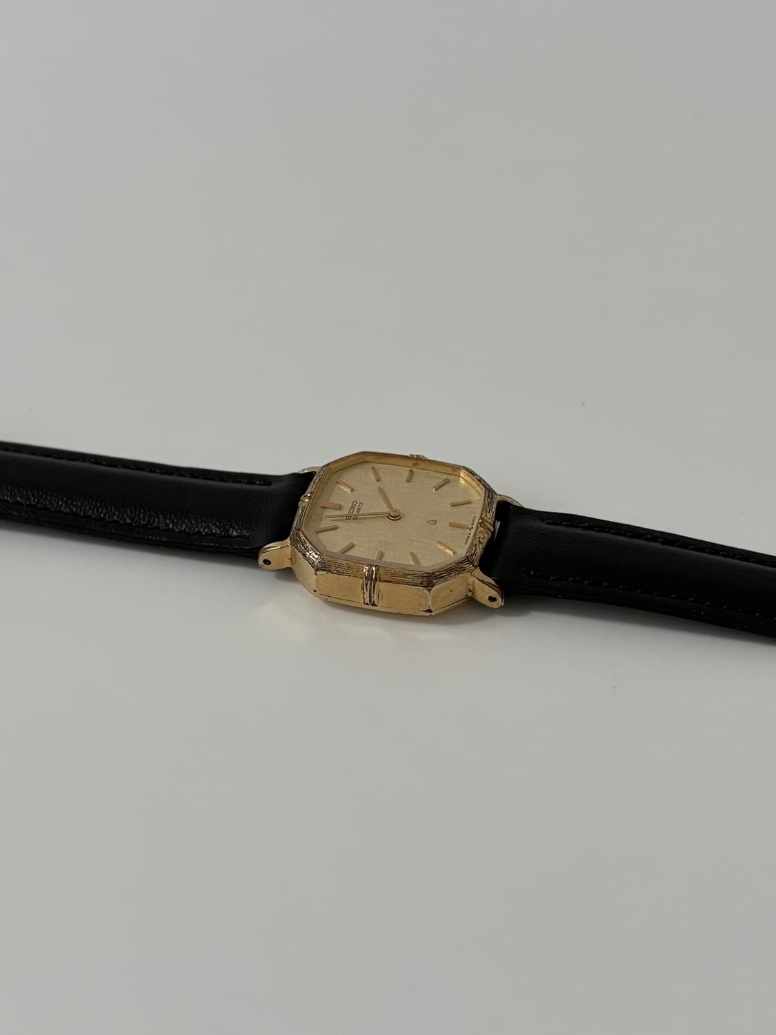 70s texture gold square ladies quartz 상품이미지6