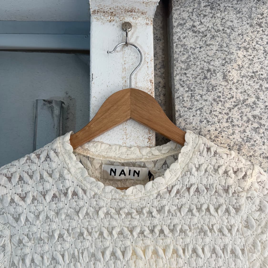 나인 플라워 패턴 메쉬 반팔티 상품이미지3