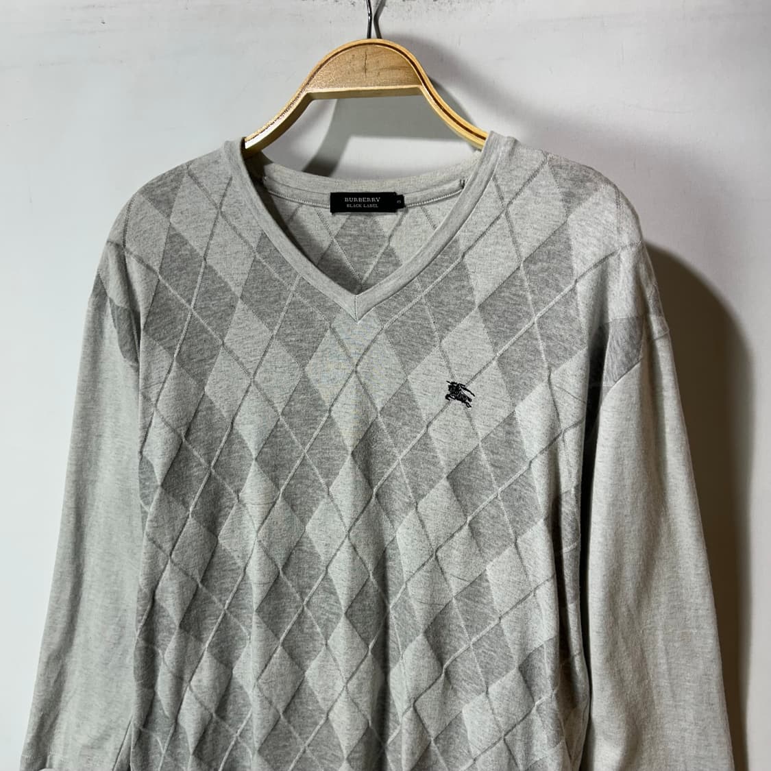 [BURBERRY] 버버리 블랙라벨 아가일 브이넥 티셔츠 상품이미지2