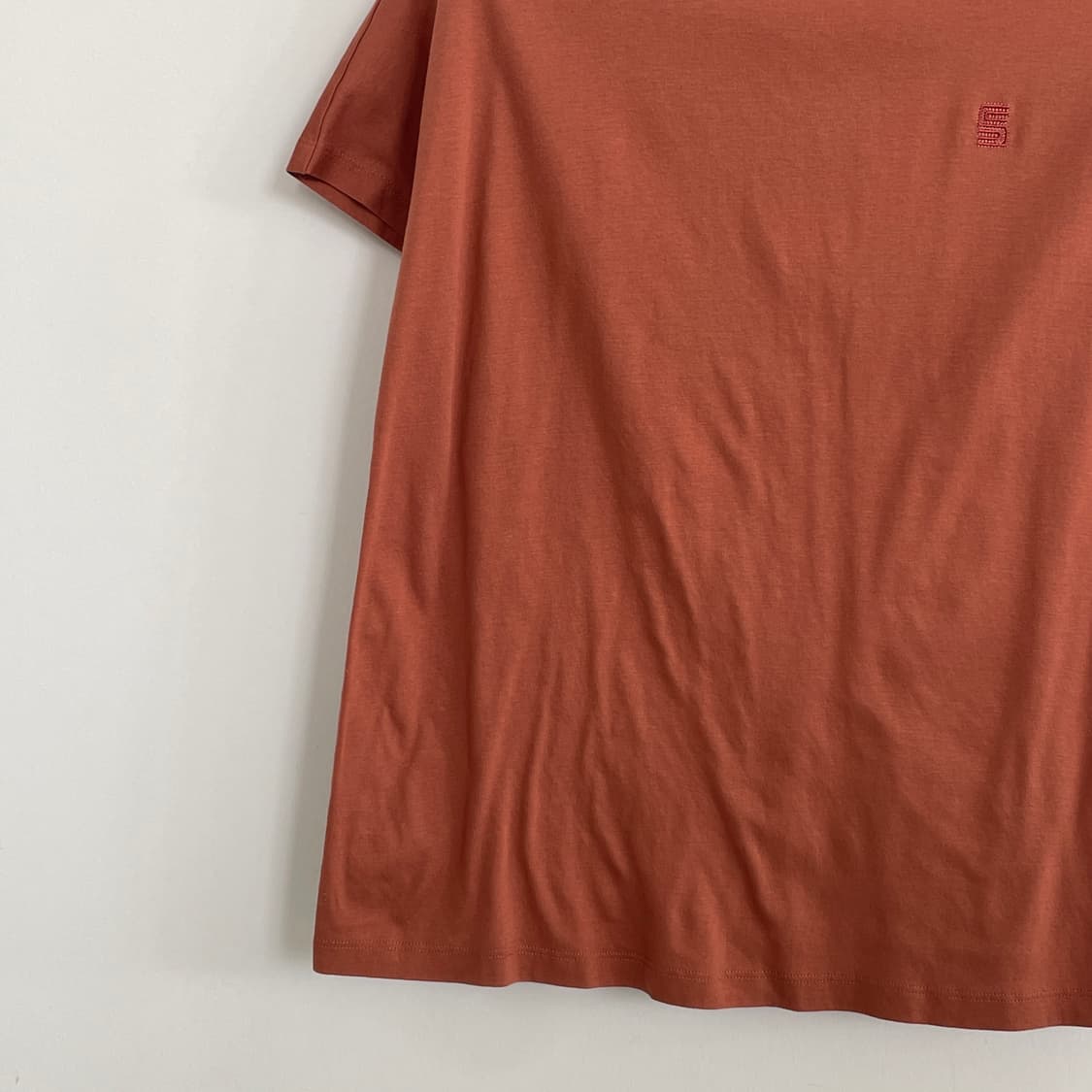 산드로 2,66 자수 로고 코튼 티셔츠 상품이미지3