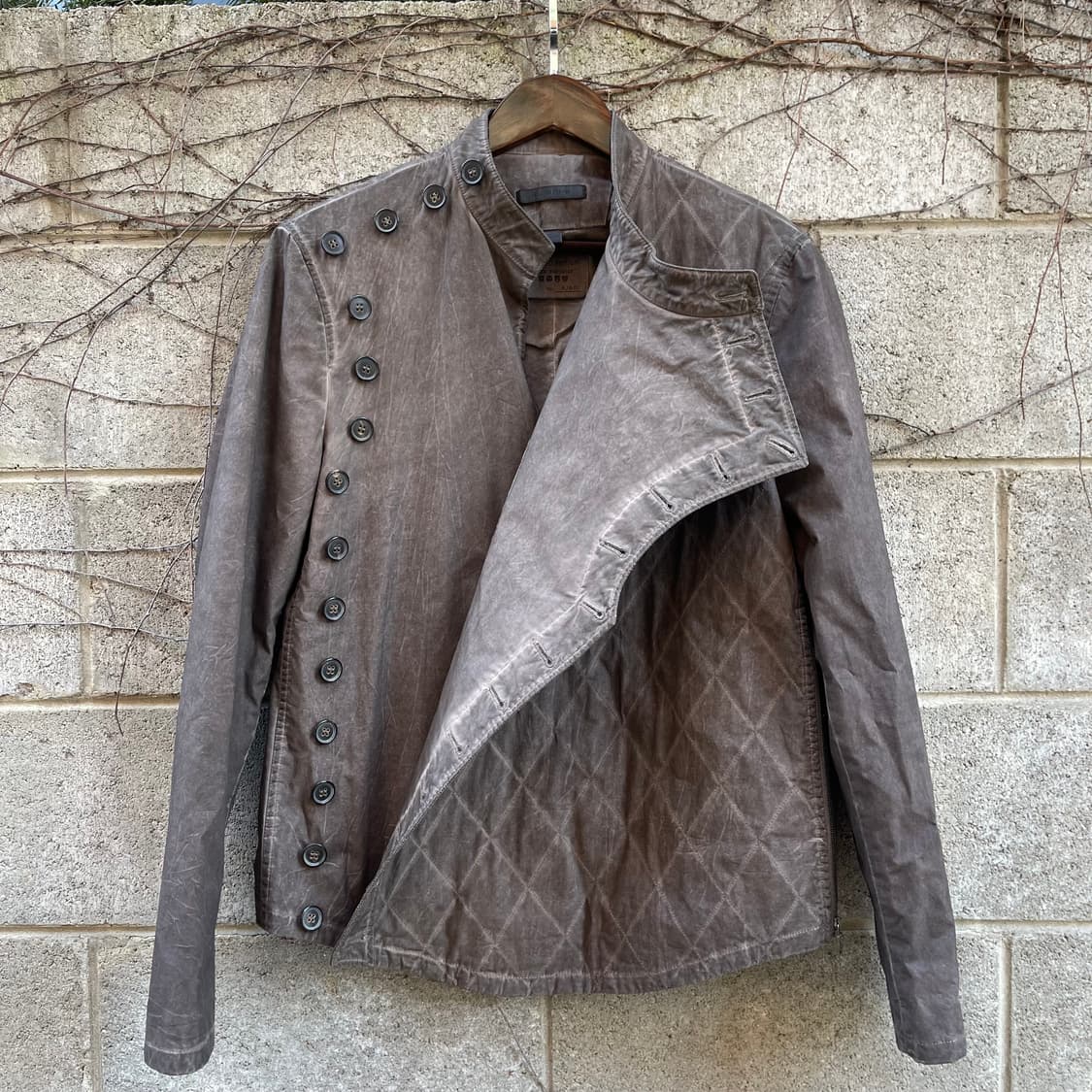 [46] 존 바바토스 Limited Edition 5/60 자켓 상품이미지3