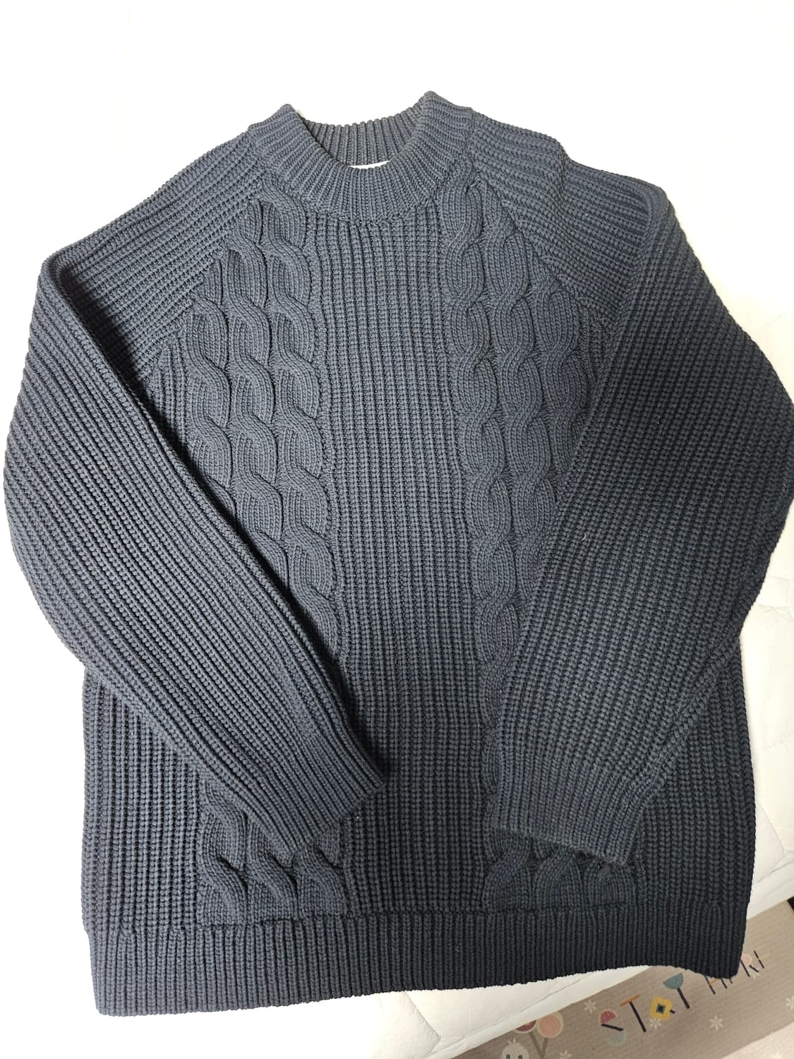 cos코스 꽈배기 니트 스웨터 네이비 상품이미지1