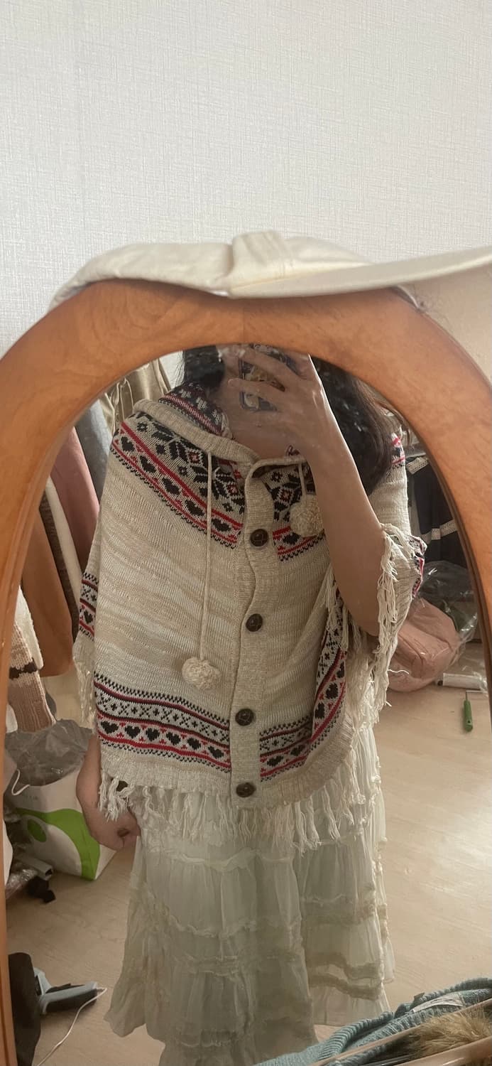 모리걸 빈티지 노르딕 후드 폼폼이 케이프❤️❄️ 상품이미지4