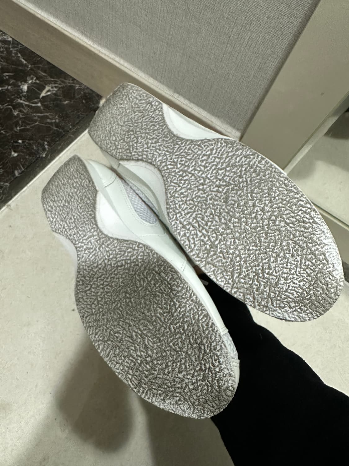 야세 스파이더레더 화이트(240) 상품이미지3