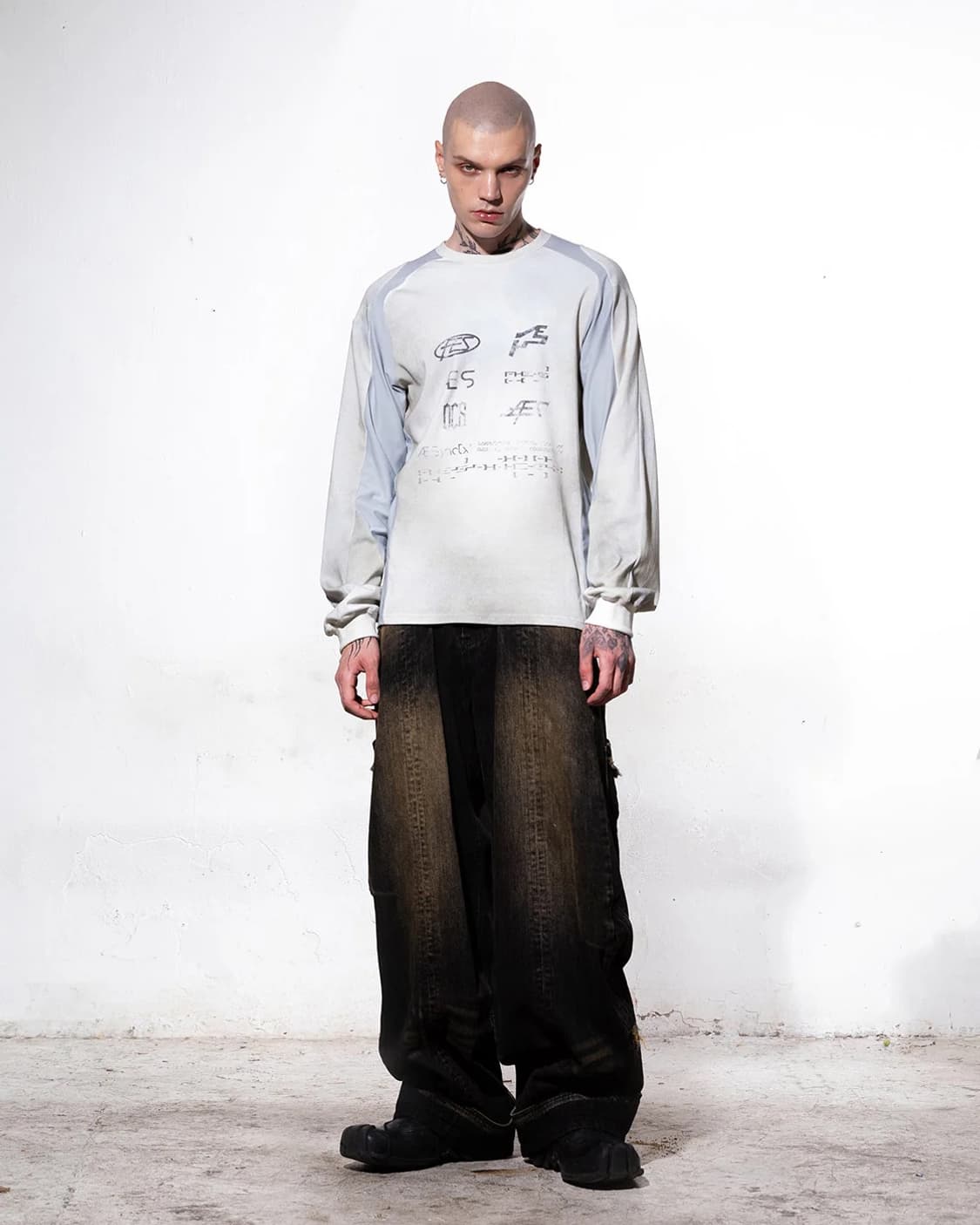 aesynctx faded longsleeve 새상품 상품이미지1