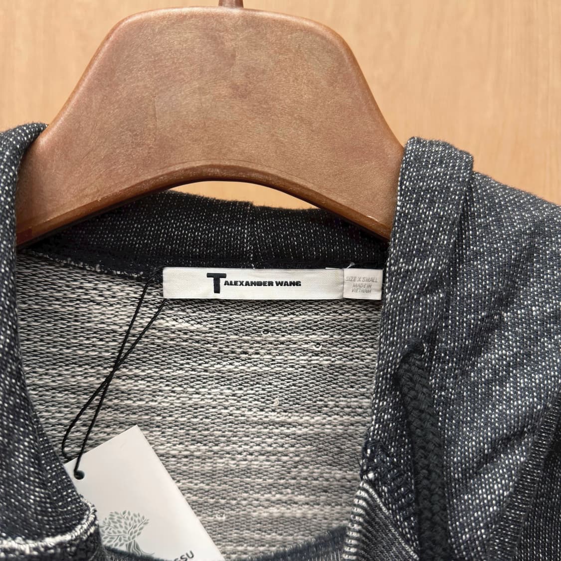 알렉산더왕 후드 스웨트 셔츠 캥거루 포켓 디테일 레귤러핏 블랙 상품이미지6