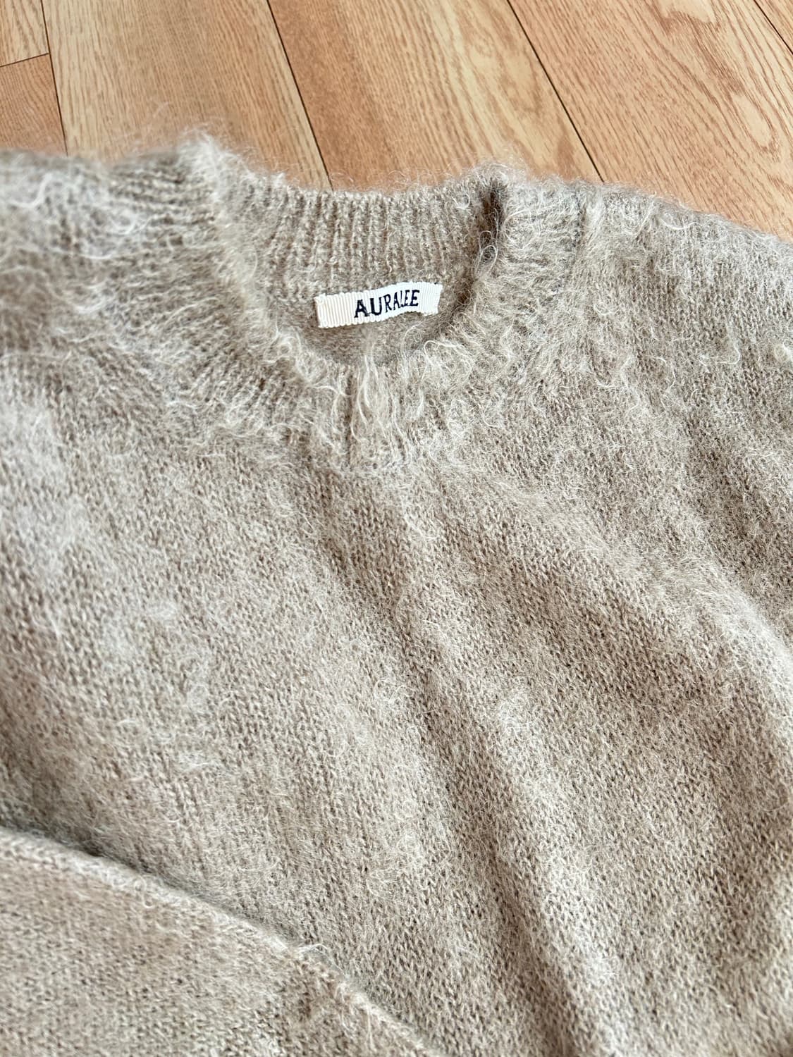 오라리 24fw 슈퍼 키드 모헤어 니트 베이지 상품이미지10