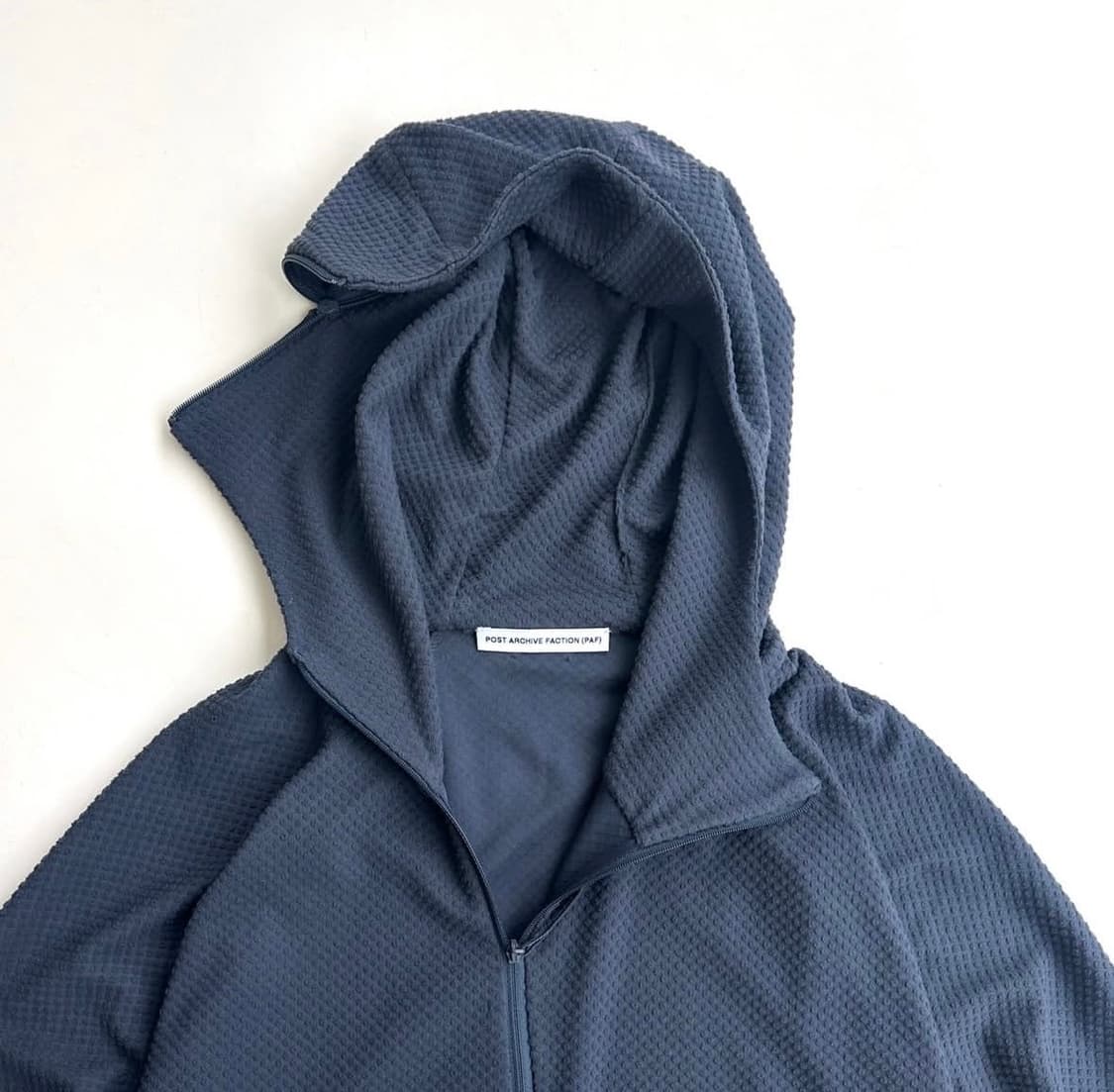 포스트아카이브팩션 플리스 후디 차콜 L 상품이미지2