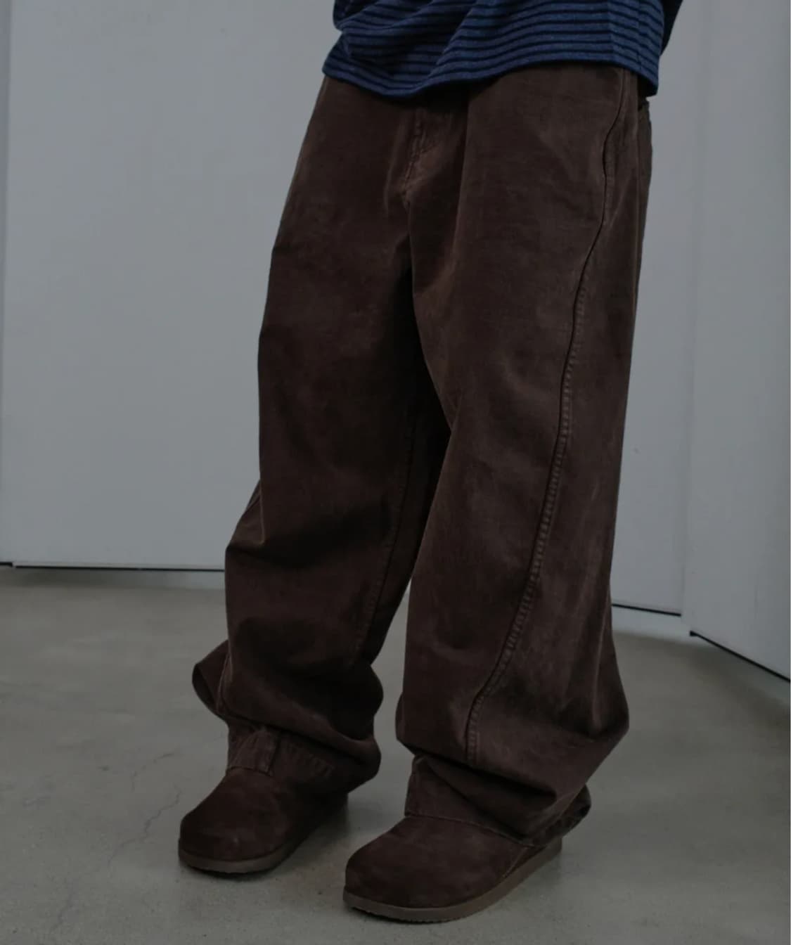 다이브인 Washed Curved Chino Pants 상품이미지2
