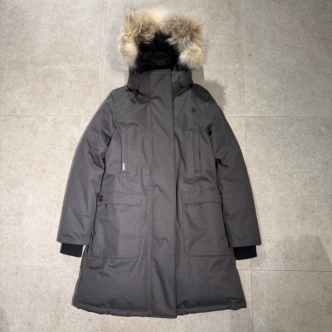 노비스 메리데스 다운패딩 M 상품이미지1