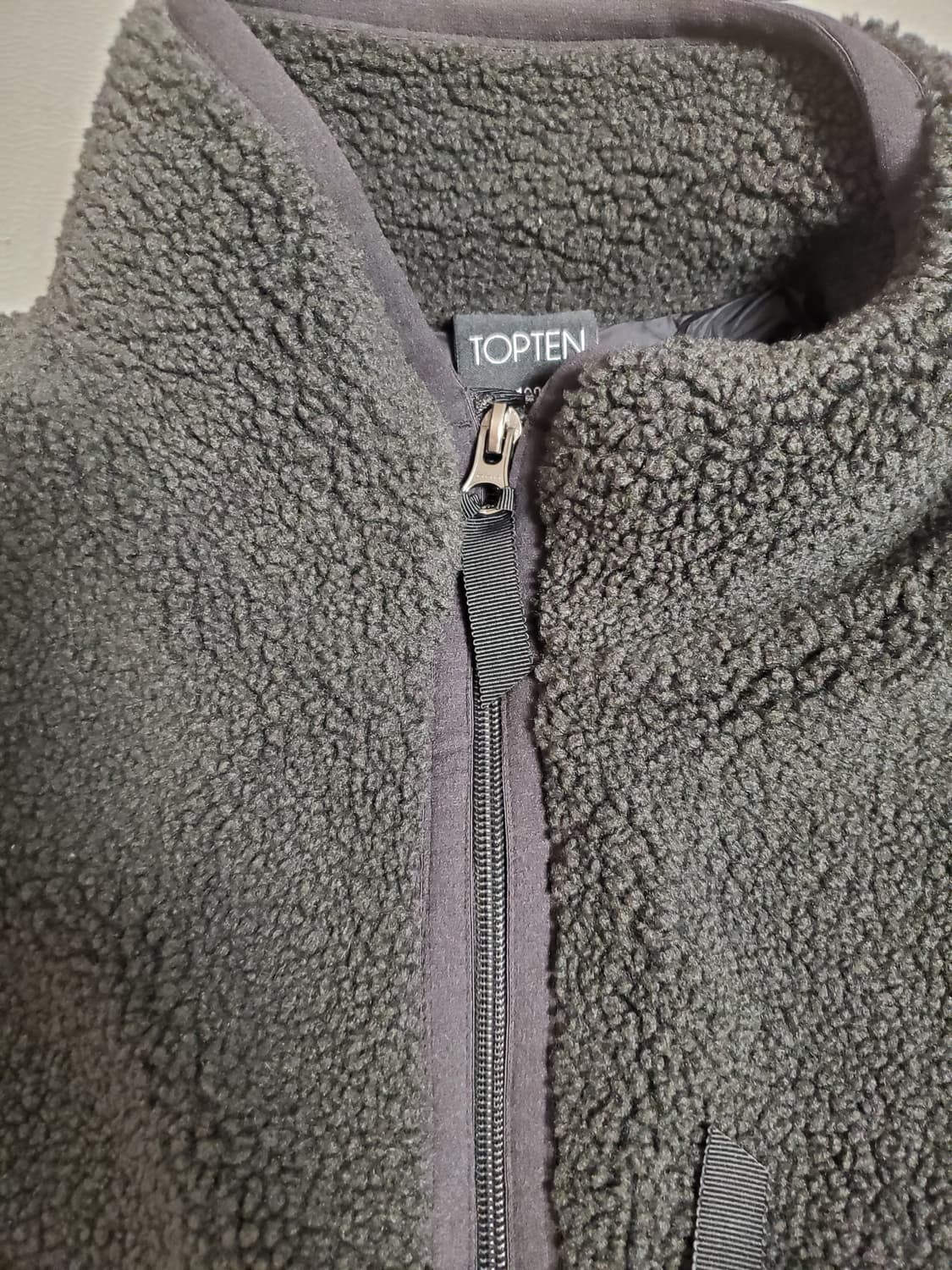 새상품급) 탑텐 남녀공용 다크그레이 쉘파 패딩 하이넥 플리스 집업_MSD 상품이미지6