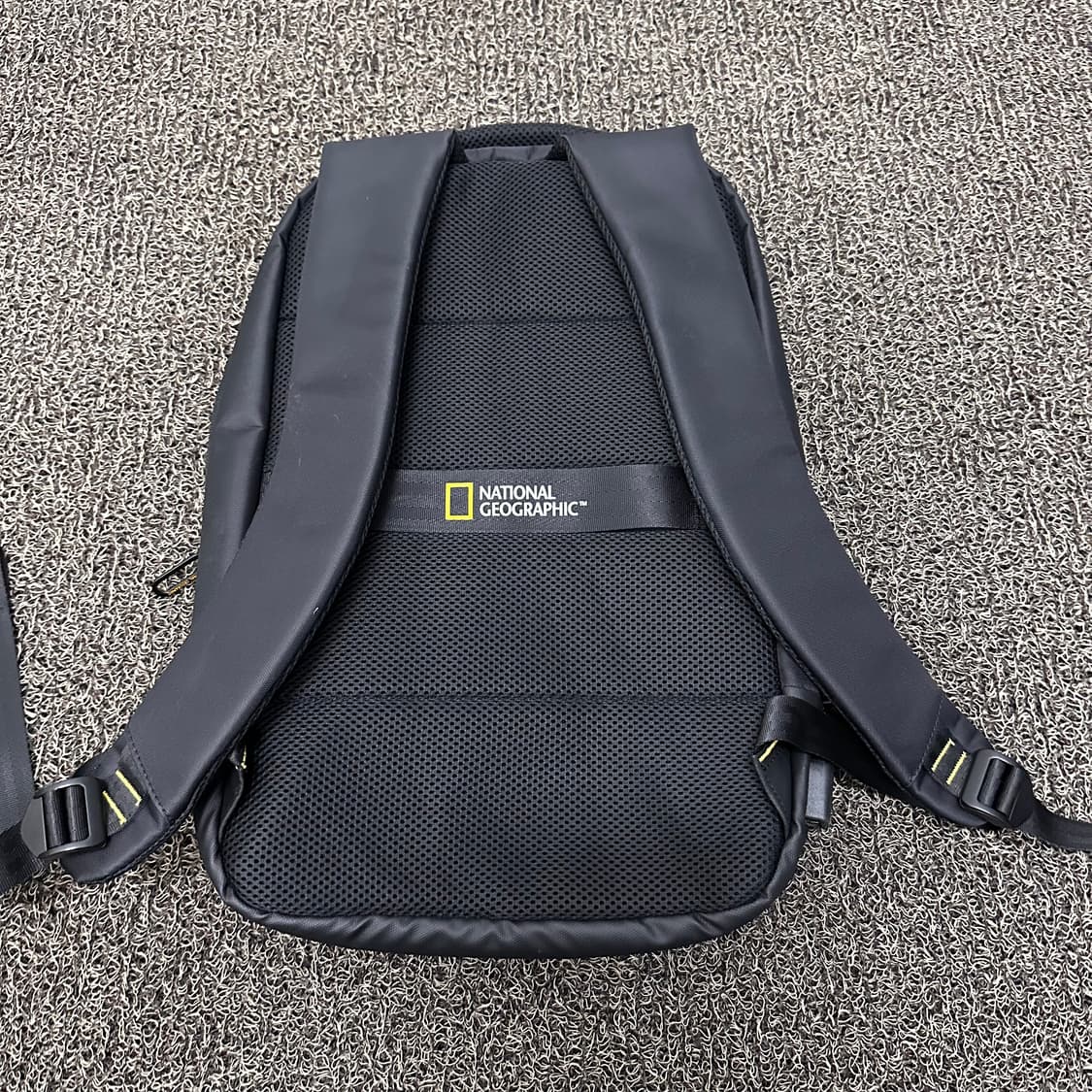 내셔널지오그래픽 심포니 백팩 블랙 상품이미지4
