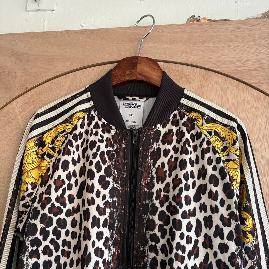 아디다스 제레미스캇 레오파드 트랙탑 상품이미지2