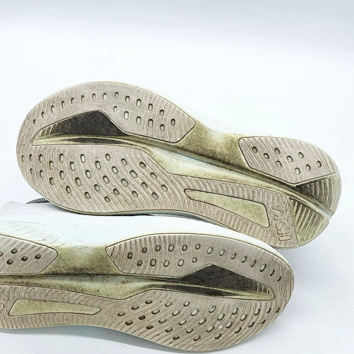 호카 우먼스 마하 6 화이트 드롭렛 (245) 상품이미지3