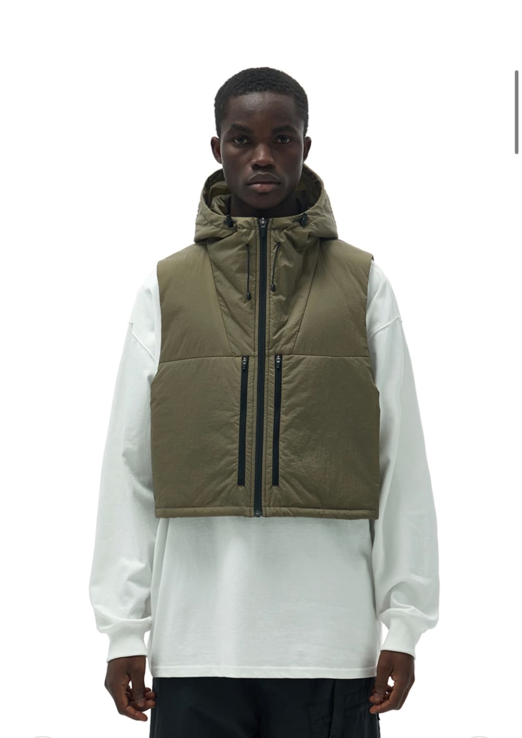 모이프(Moif) 크롭 베스트 HOODED CROP VEST / MARS 상품이미지2