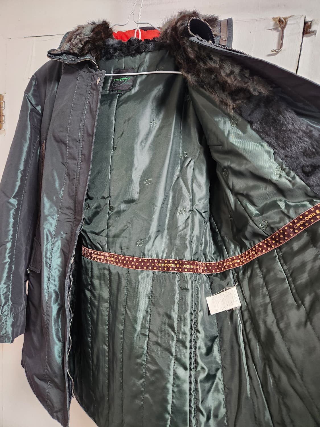 크로커다이얼 여성 후드 퍼  패딩 코트 105 상품이미지3
