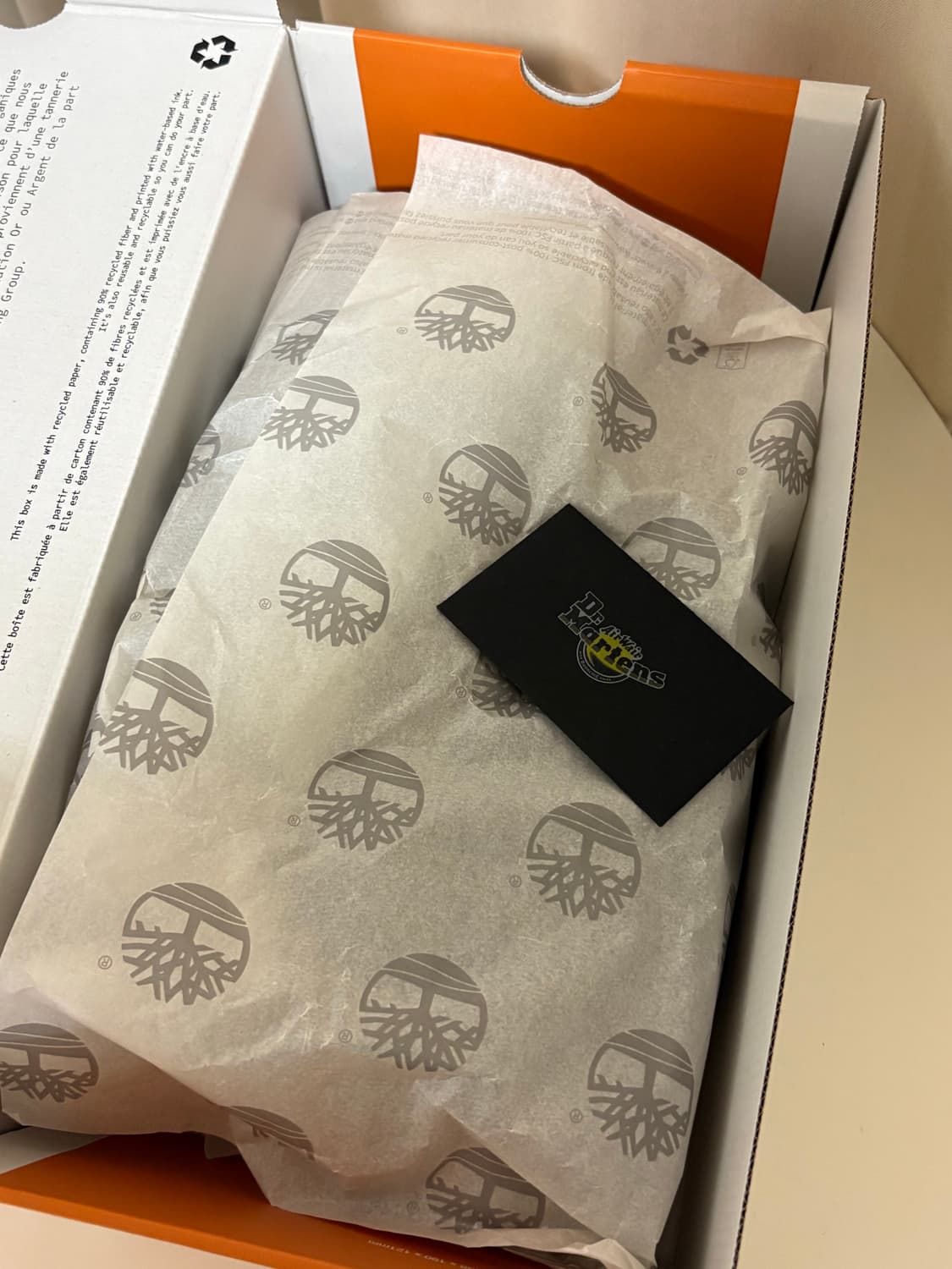 닥터마틴 아드리안 버건디 체리 컬러 테슬 로퍼 상품이미지10