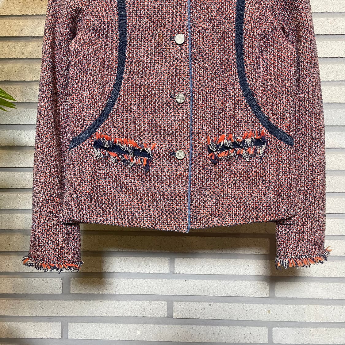 이앤씨 멀티톤 트위드자켓 네이비 테이핑 라인 프린지 디테일 10% 할인 상품이미지5