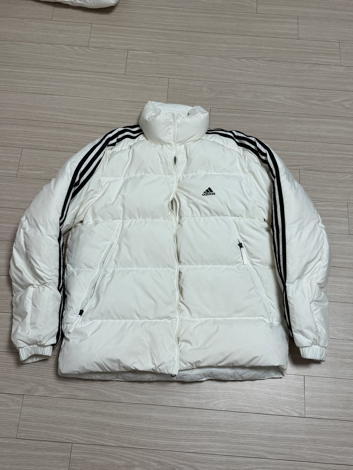 아다다스 다운 패딩 화이트 M 상품이미지2