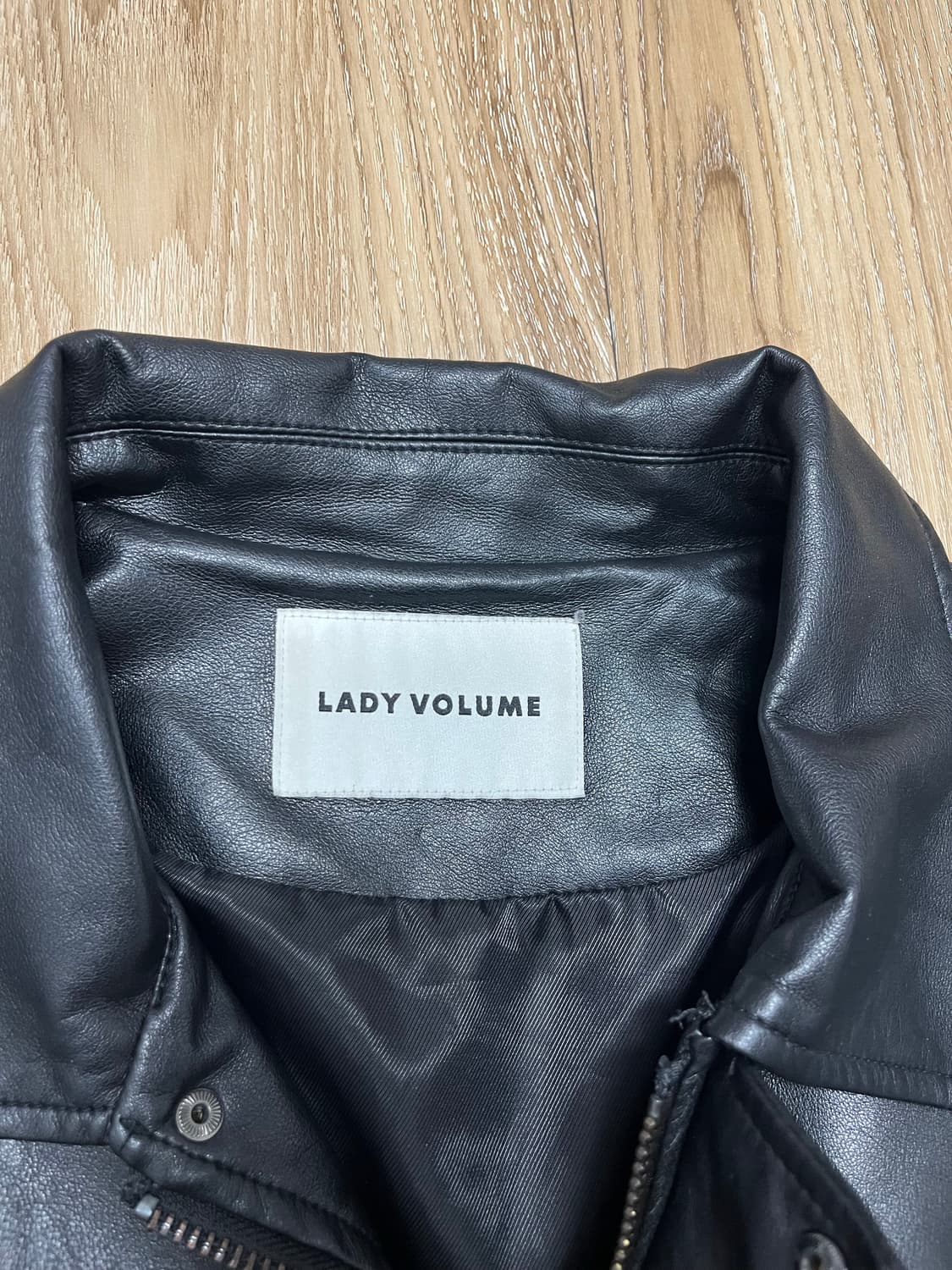 레이디 볼륨 가죽 자켓 상품이미지2