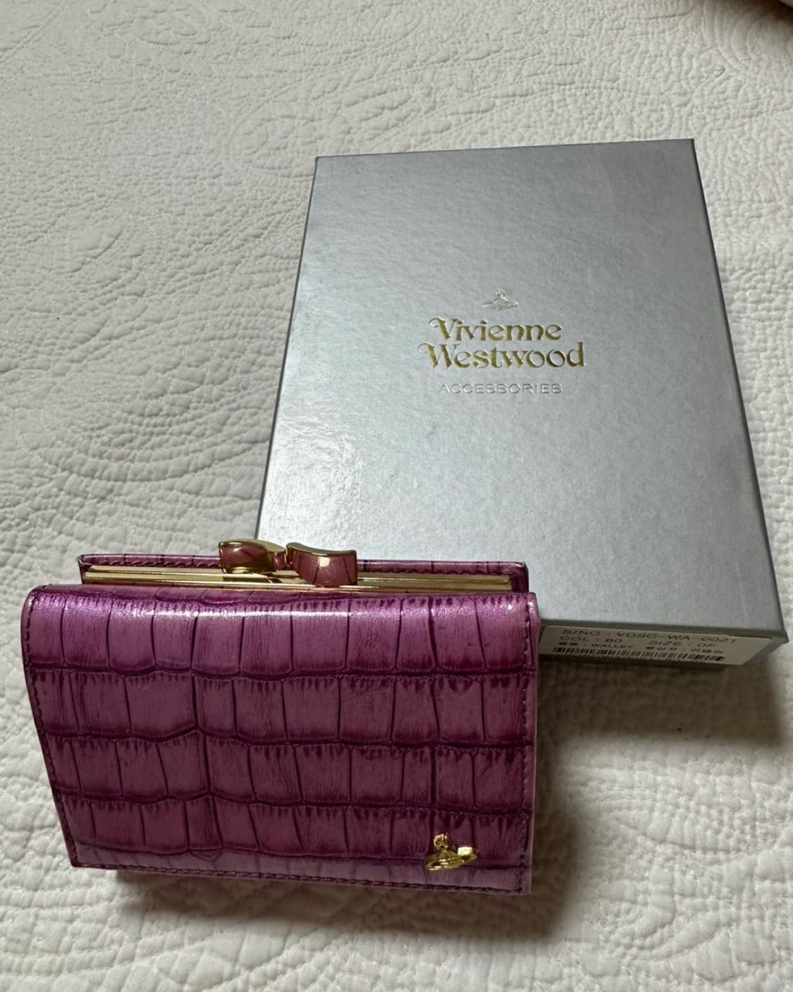 비비안웨스트우드 반지갑 새제품 상품이미지3