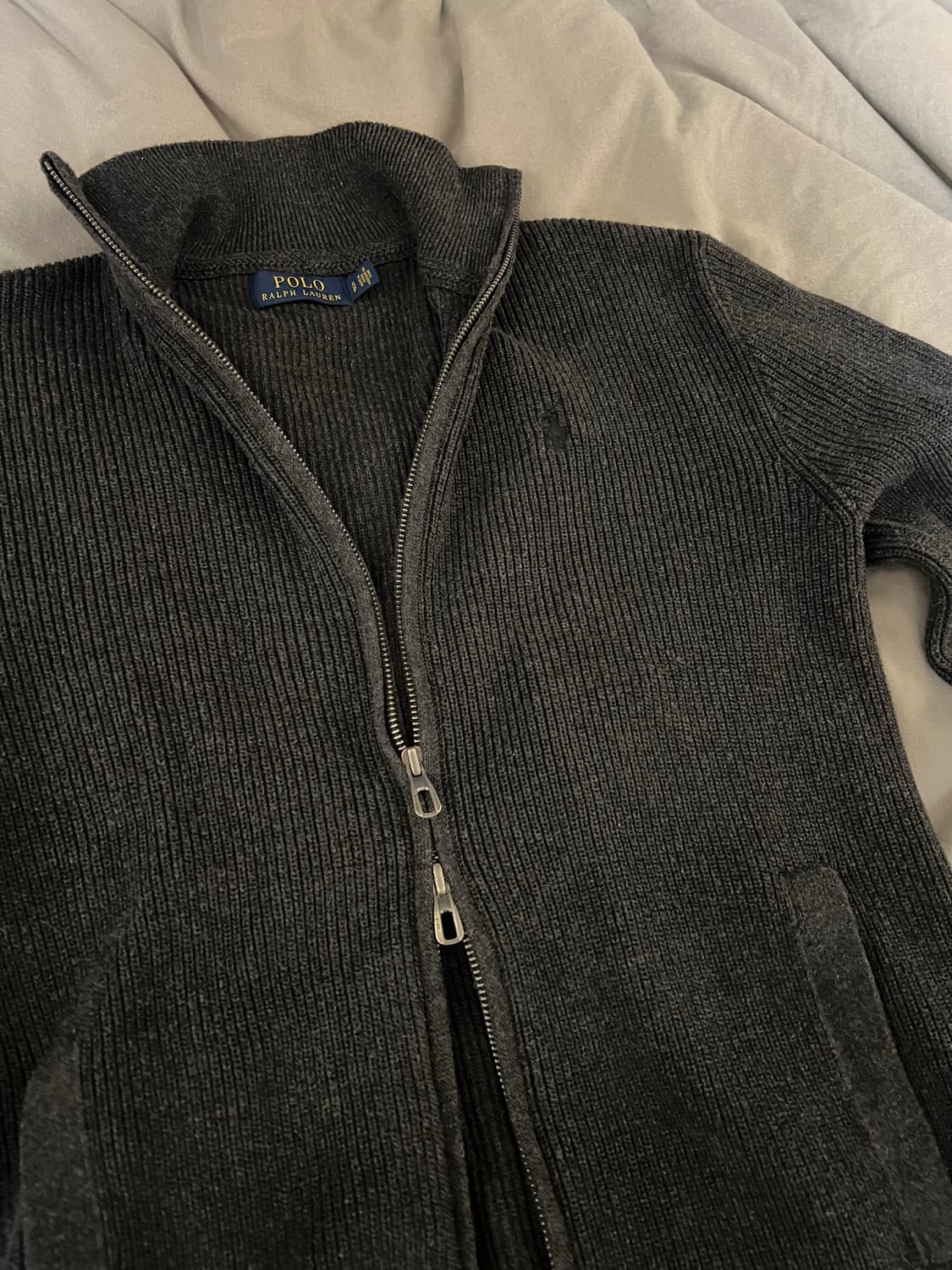 폴로 랄프로렌  차콜 2웨이 풀집업 니트 s 상품이미지3