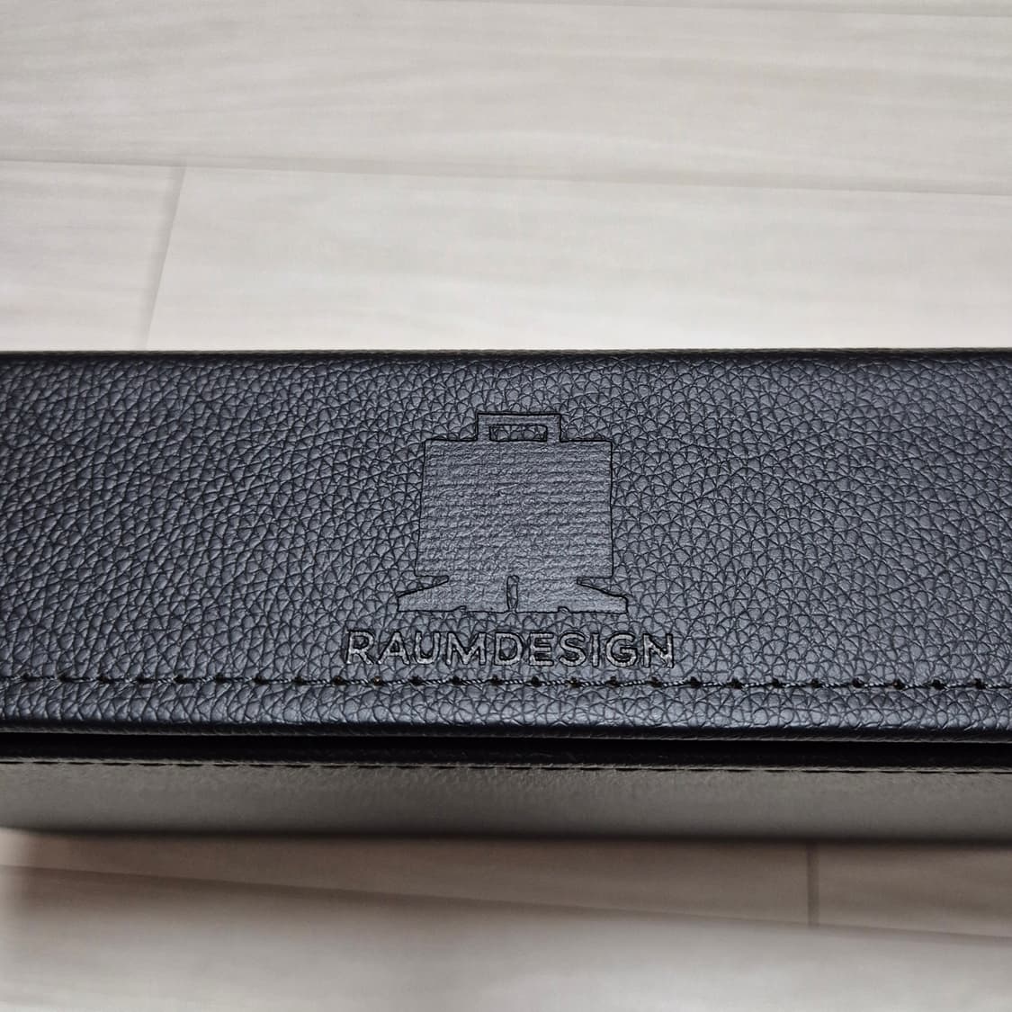 라움 8구 안경보관함 판매 상품이미지3