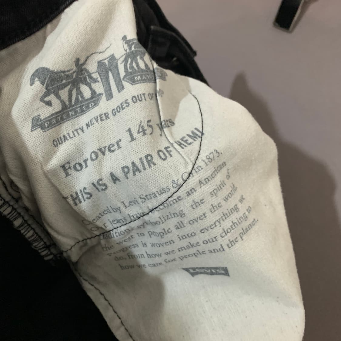 32인치 리바이스 502 스판 밴딩 흑청 데님 청바지 상품이미지4