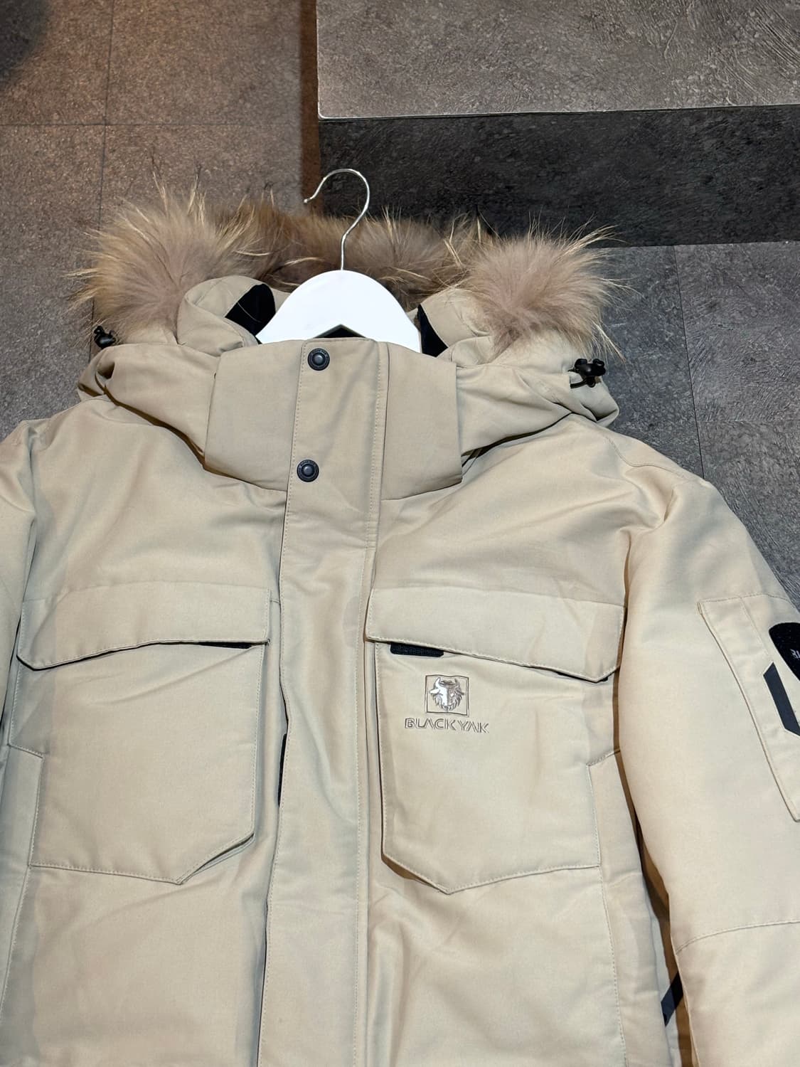 블랙야크 오리털 패딩 남성 105사이즈 상품이미지4