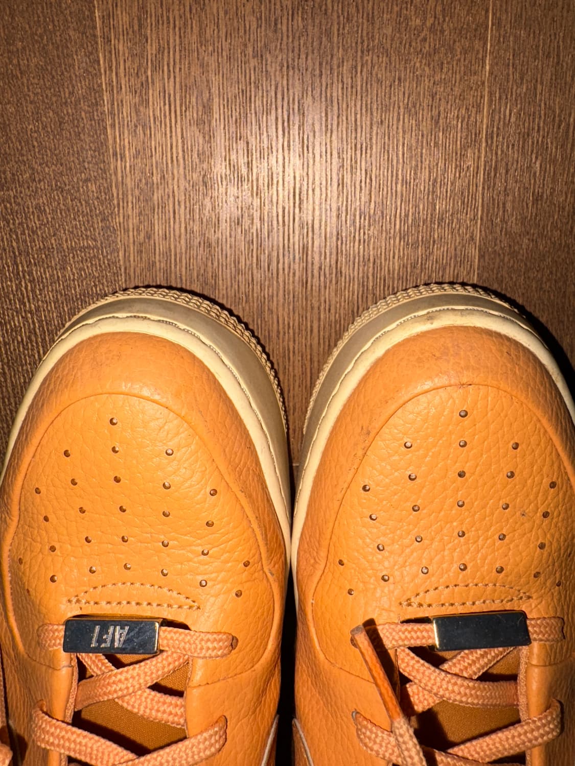 나이키 에어포스 오렌지 250 상품이미지2