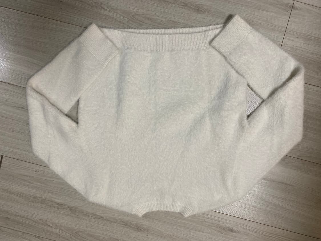 [옷장정리중]  미쏘 MIXXO 니트  부드러워요 상품이미지6